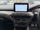 2019 Ford Focus thumbnail 25