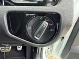 2019 Volkswagen Golf thumbnail 24