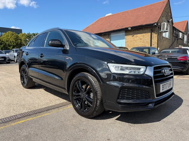 2017 Audi Q3 — photo 3