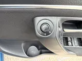 2017 Volkswagen Polo thumbnail 19
