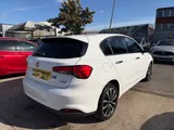 2017 Fiat Tipo thumbnail 8
