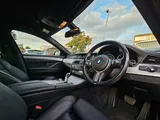 2016 BMW 5 Series thumbnail 26