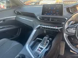 2019 Peugeot 3008 thumbnail 27