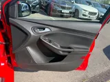 2018 Ford Focus thumbnail 22