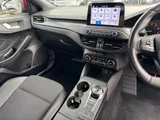 2019 Ford Focus thumbnail 31