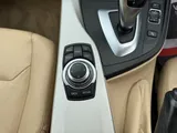 2015 BMW 3 Series thumbnail 30