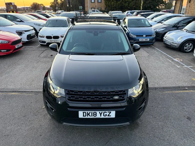 2018 Land Rover Discovery Sport — photo 4