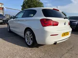 2017 BMW 1 Series thumbnail 13