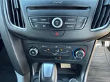 2018 Ford Focus thumbnail 28