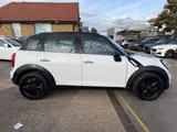2015 Mini Countryman thumbnail 13