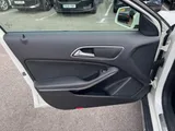 2018 Mercedes-Benz GLA thumbnail 39