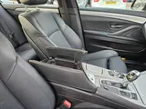 2016 BMW 5 Series thumbnail 40