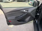 2014 Ford Focus thumbnail 34
