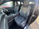 2019 Peugeot 3008 thumbnail 22