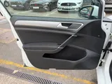 2016 Volkswagen Golf thumbnail 47