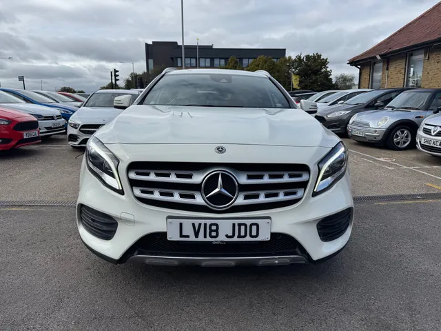 2018 Mercedes-Benz GLA — photo 4