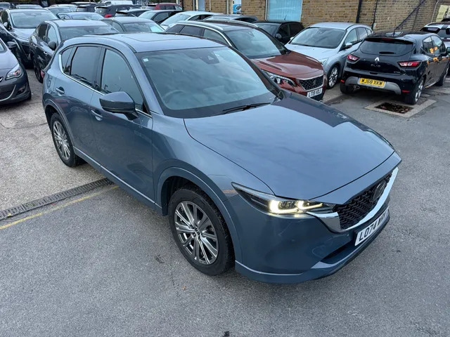2025 Mazda CX-5 — photo 4