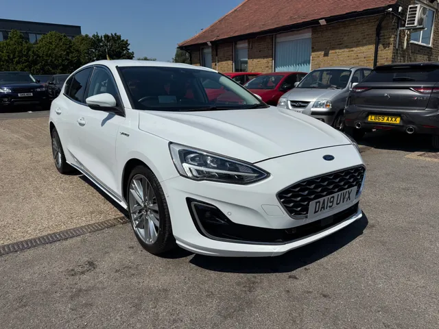 2019 Ford Focus — photo 4