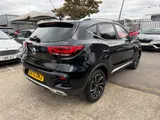2022 MG ZS thumbnail 11