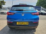2019 Vauxhall Grandland X thumbnail 9