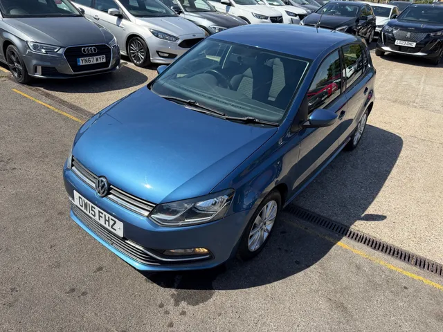2015 Volkswagen Polo — photo 4
