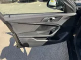 2019 BMW 1 Series thumbnail 43