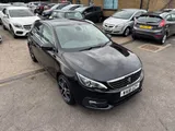 2018 Peugeot 308 thumbnail 6