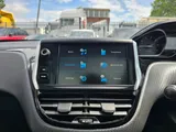 2019 Peugeot 2008 thumbnail 24