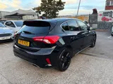 2019 Ford Focus thumbnail 11