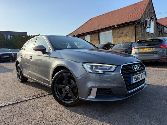 2017 Audi A3 — photo 2