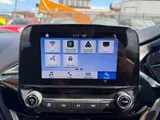 2017 Ford Fiesta thumbnail 27