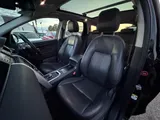 2018 Land Rover Discovery Sport thumbnail 32