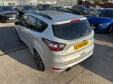 2018 Ford Kuga thumbnail 9