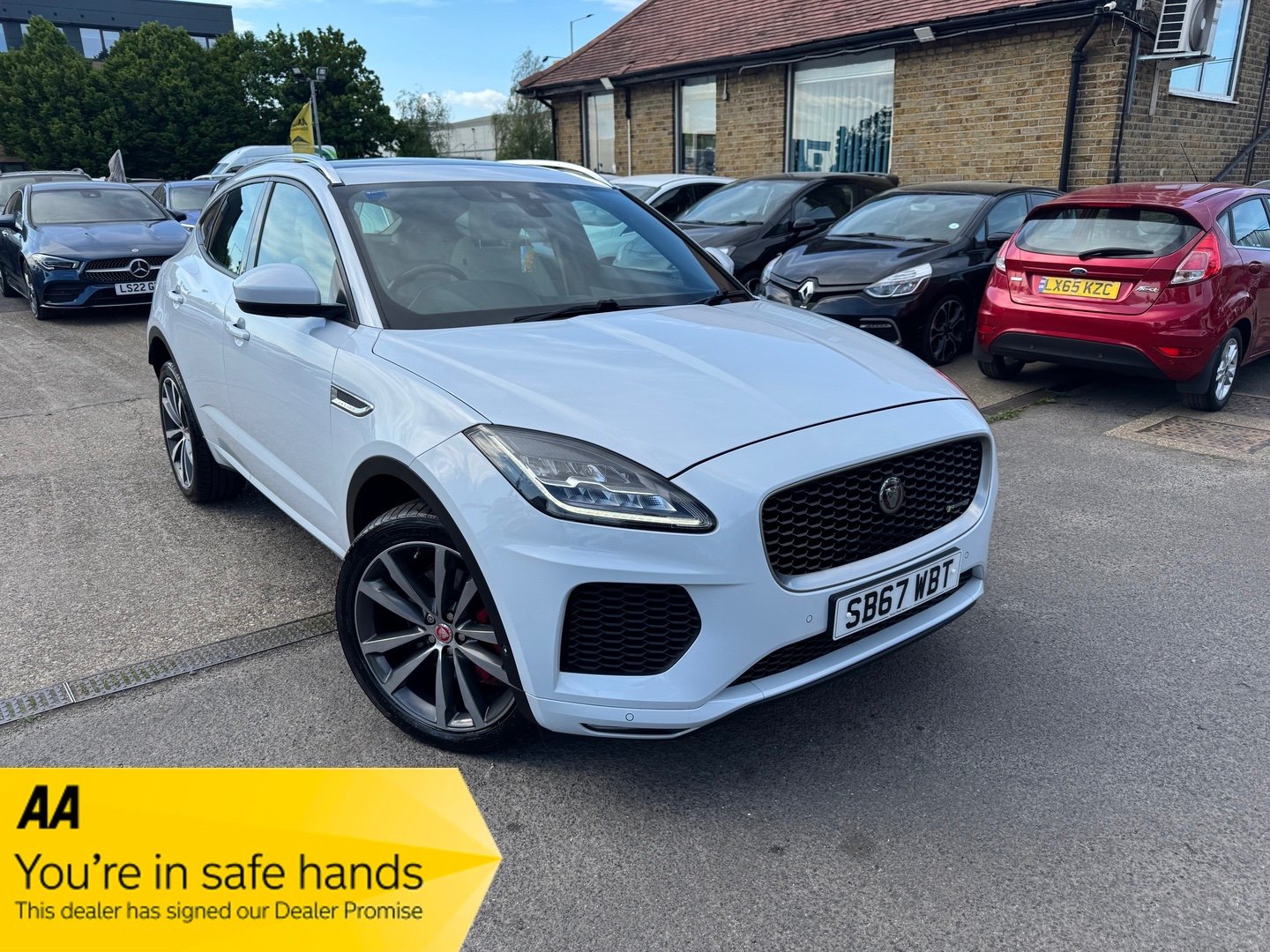 Jaguar E-PACE