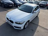 2017 BMW 1 Series thumbnail 5