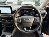 2019 Ford Focus thumbnail 17