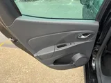 2018 Renault Clio thumbnail 38