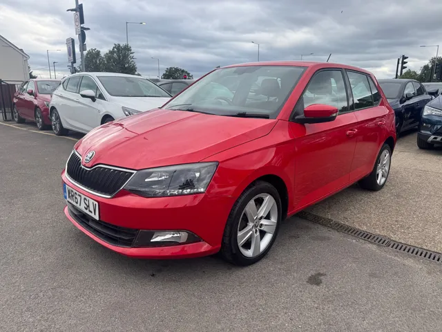 2017 Skoda Fabia — photo 2