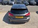 2019 Ford Focus thumbnail 14