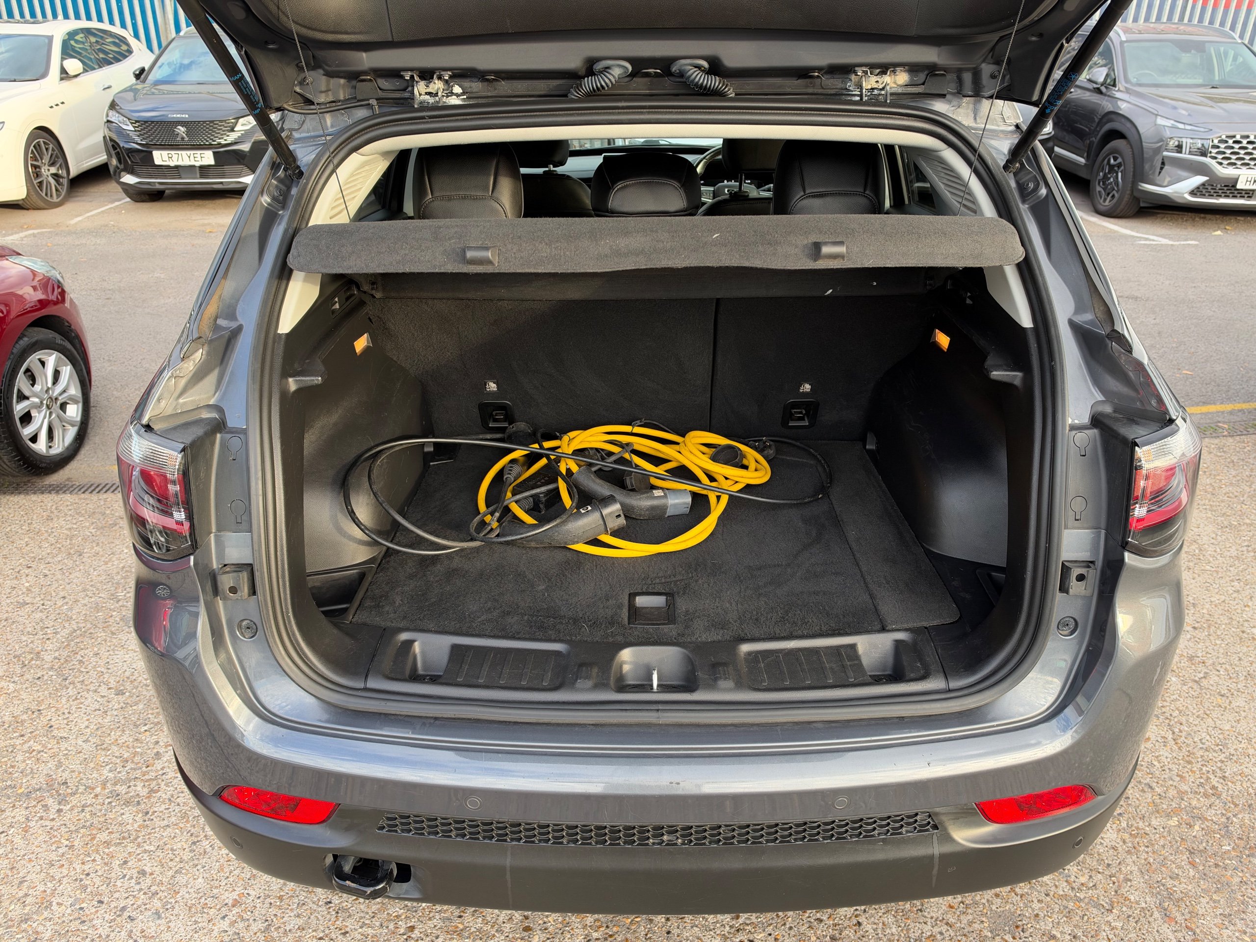 2022 Jeep Compass thumbnail 46