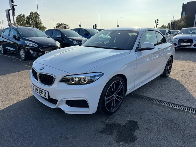 2018 BMW 2 Series — photo 2