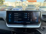 2020 Peugeot 2008 thumbnail 27