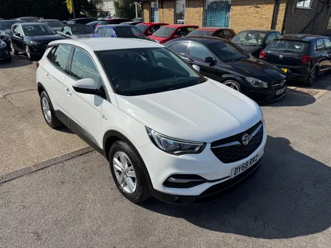 Used 2018 Vauxhall Grandland X Se Td S/s Auto for sale on Motoring Today