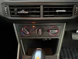 2021 Volkswagen Polo thumbnail 27