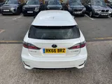 2016 Lexus CT thumbnail 9