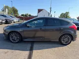 2018 Ford Focus thumbnail 14