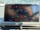 2019 Peugeot 3008 thumbnail 37