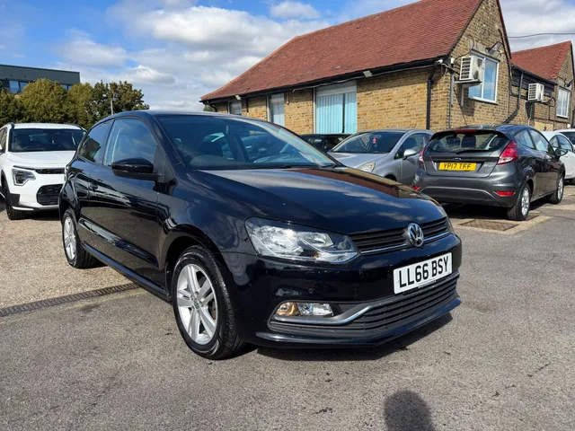 2016 Volkswagen Polo — photo 4