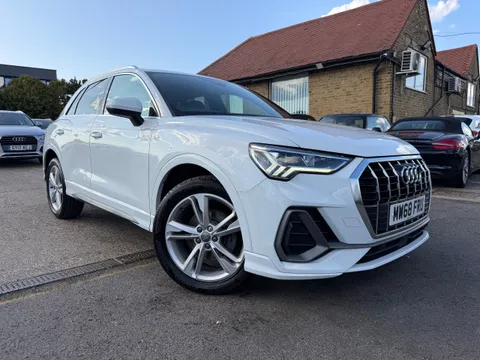 Used 2018 Audi Q3 S Line 35 Tfsi Semi-auto for sale on Motoring Today