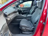 2020 Peugeot 3008 thumbnail 24